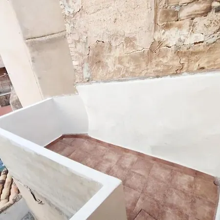 Acogedora Casa En *